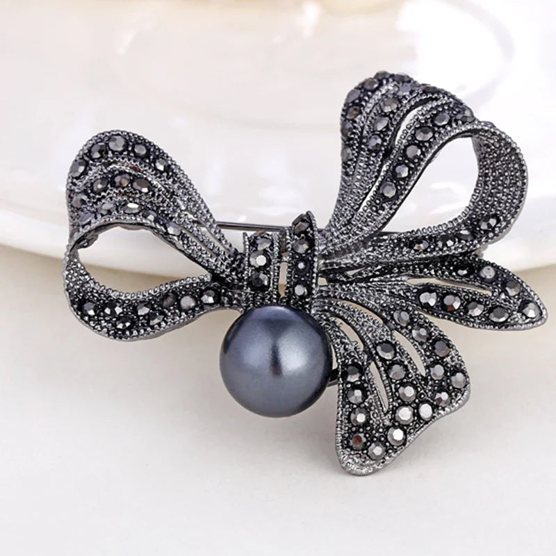 Vintage Pearl Flower Brooch - Hijab Pin