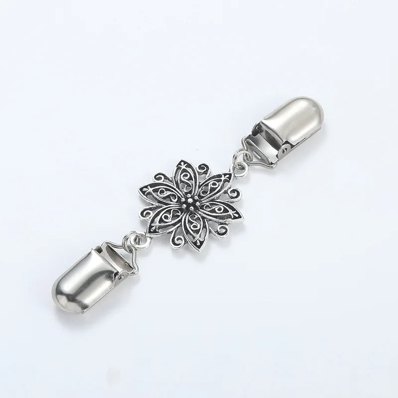 Adjustable Shawl Clip - Retro Brooch